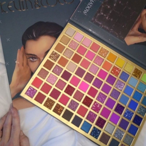 Kevin and Coco Walk in the Woods Palette - Picture 5 of 6